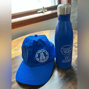 SET: SKYY Vodka | 2 piece set, aluminum water bottle + baseball hat. Size: OS​